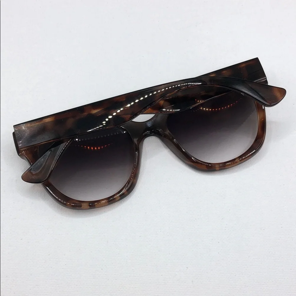 Freyrs Jane Cat Eye Sunglasses Semi Oversized Tortoise Trendy Gradient Lens.